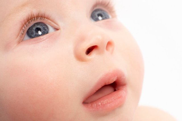 baby_face_ThinkstockPhotos-79167383